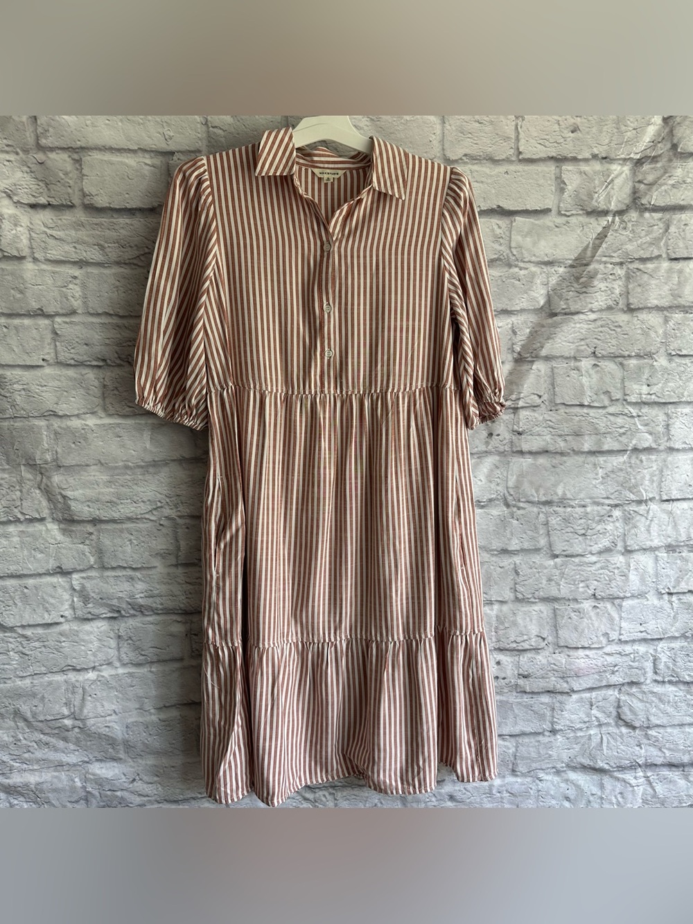 PREOWNED MAX STUDIO ORANGE WHITE STRIPE BUTTON FRONT RUFFLE HEM DRESS SMALL S
